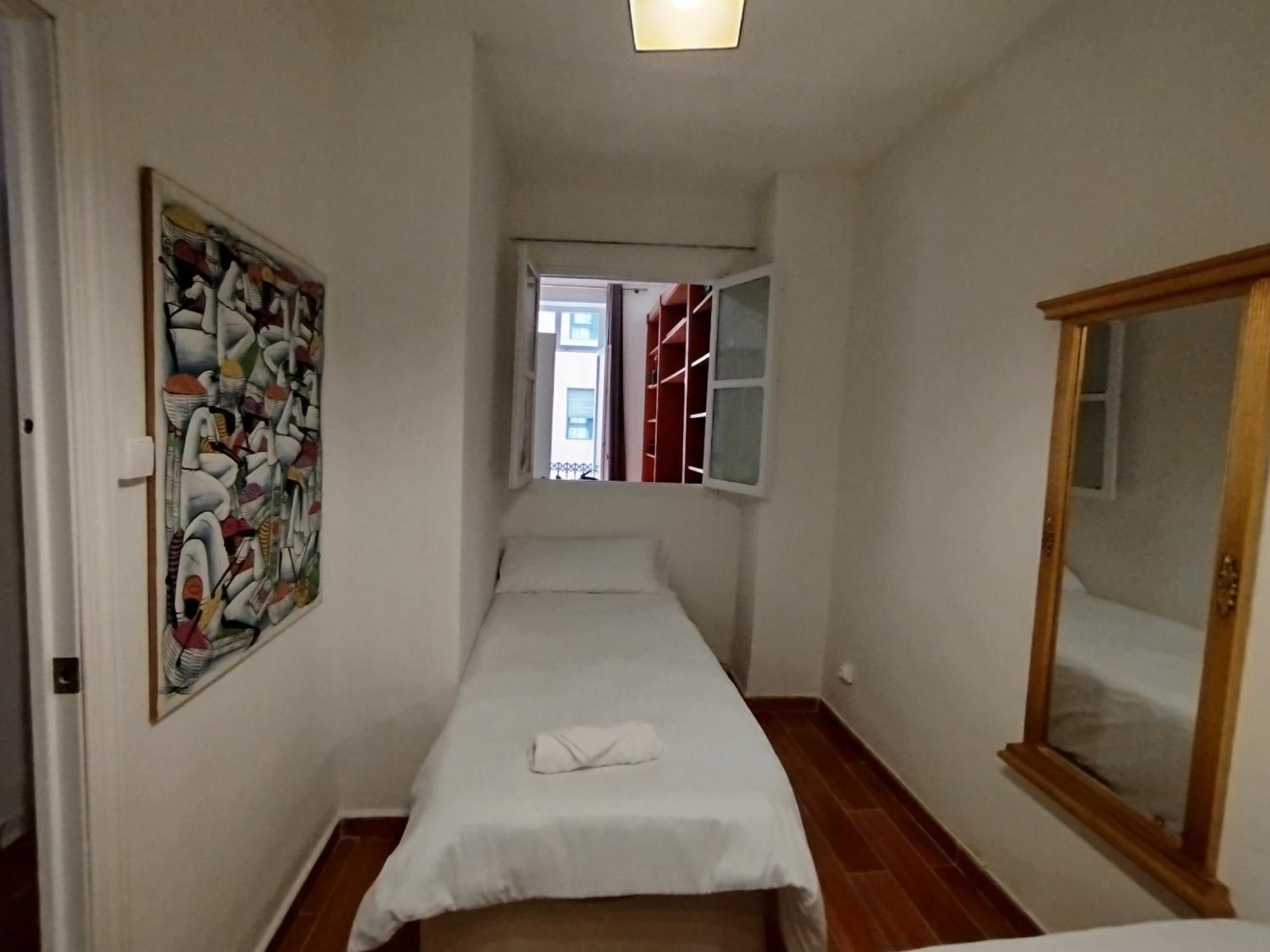 Centrico Y Bonito Cerca De La Playa Apartment Alicante Luaran gambar